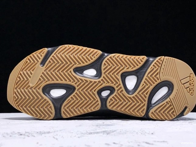 FV5304 Boost Yeezy 700 Utility Adidas Black 0807